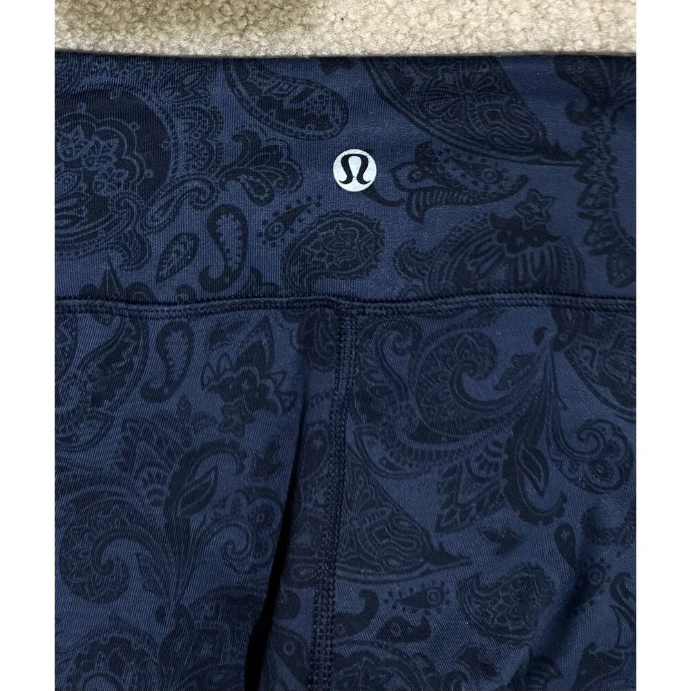 Lululemon Wunder Under Crop Leggings Womens 6 Blue Paisley Yoga Athletic Pants